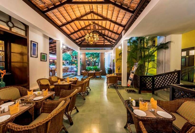 בית מלון כפרי Royal Orchid Metropole Mysore