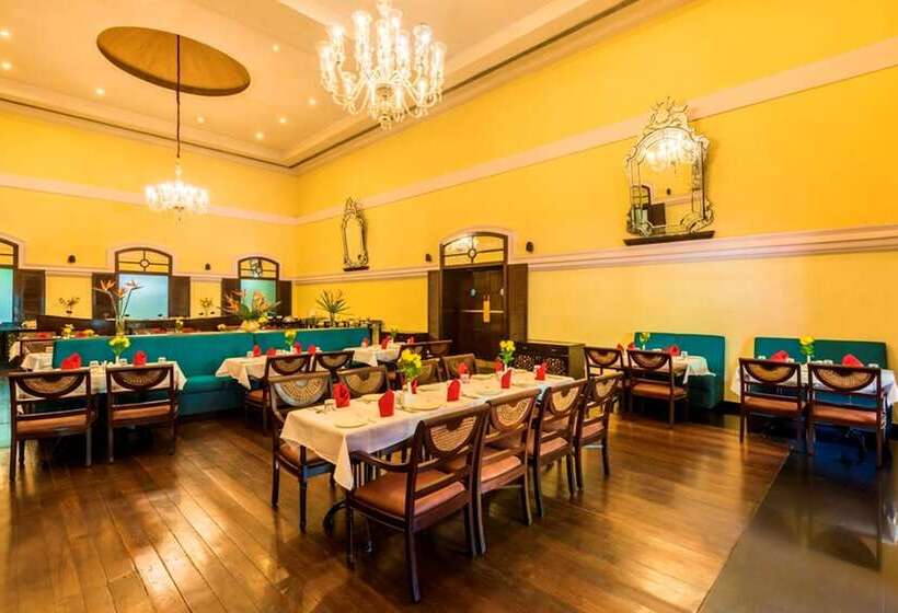 בית מלון כפרי Royal Orchid Metropole Mysore