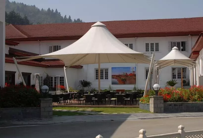 فندق The Lalit Grand Palace Srinagar