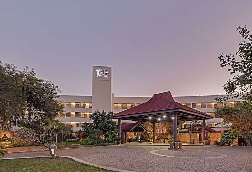 Отель The Park  Visakhapatnam