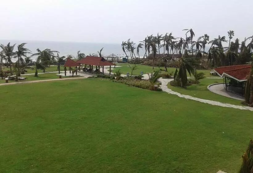 Отель The Park  Visakhapatnam