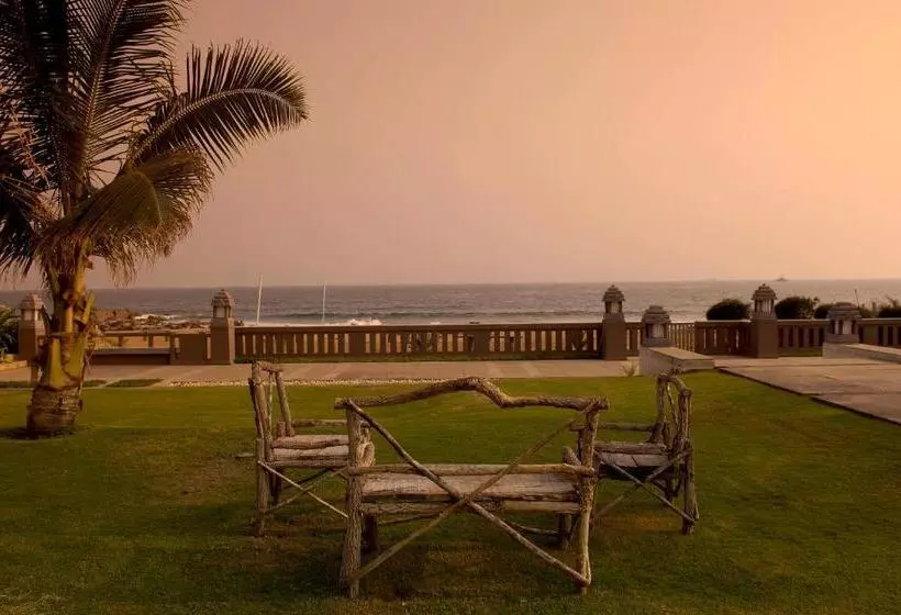 Отель The Park  Visakhapatnam