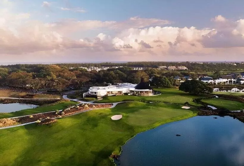 هتل Trou Aux Biches Beachcomber Golf Resort & Spa