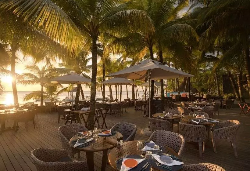 هتل Trou Aux Biches Beachcomber Golf Resort & Spa