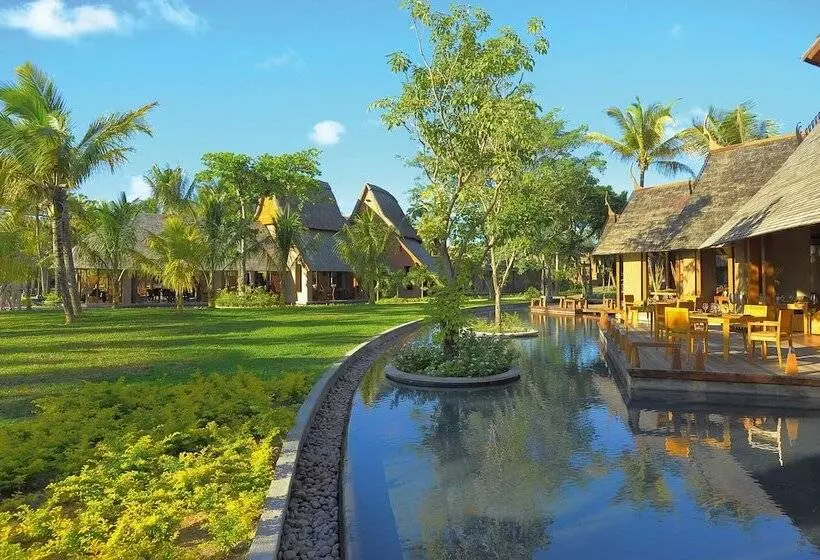 هتل Trou Aux Biches Beachcomber Golf Resort & Spa