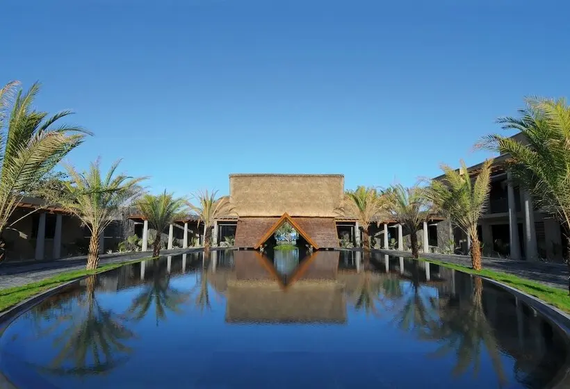 هتل Trou Aux Biches Beachcomber Golf Resort & Spa