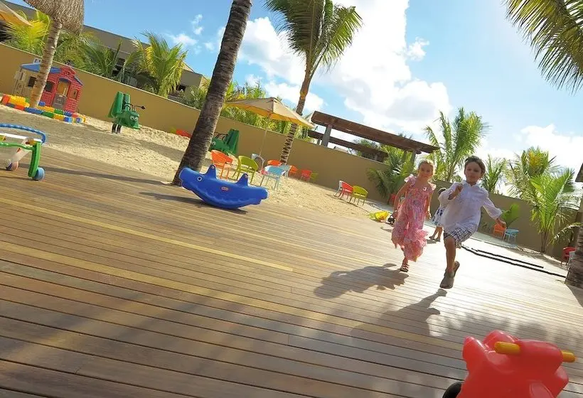 هتل Trou Aux Biches Beachcomber Golf Resort & Spa