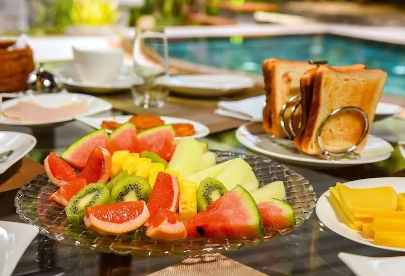 هتل Trou Aux Biches Beachcomber Golf Resort & Spa