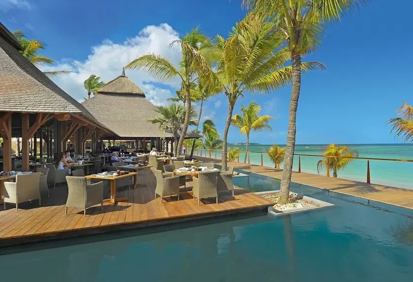هتل Trou Aux Biches Beachcomber Golf Resort & Spa
