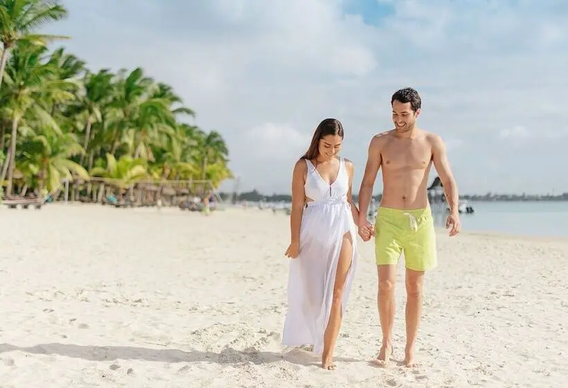 هتل Trou Aux Biches Beachcomber Golf Resort & Spa
