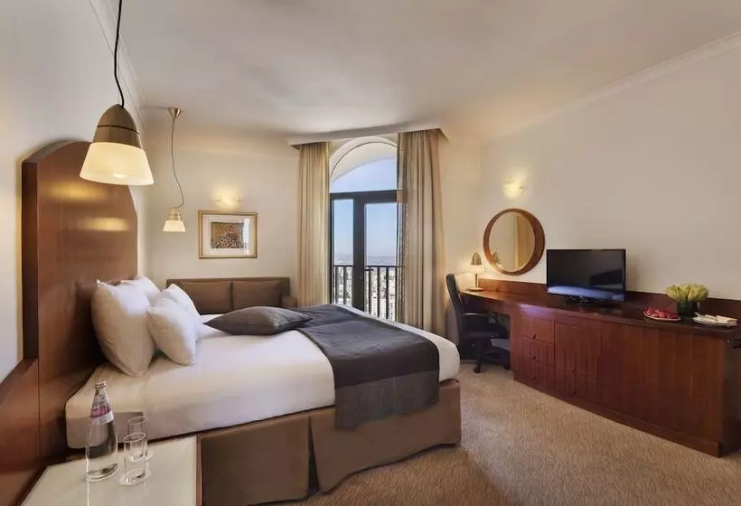 Отель Vert Jerusalem By Afi