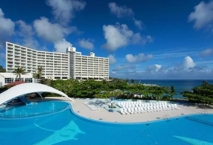Renaissance Okinawa Resort