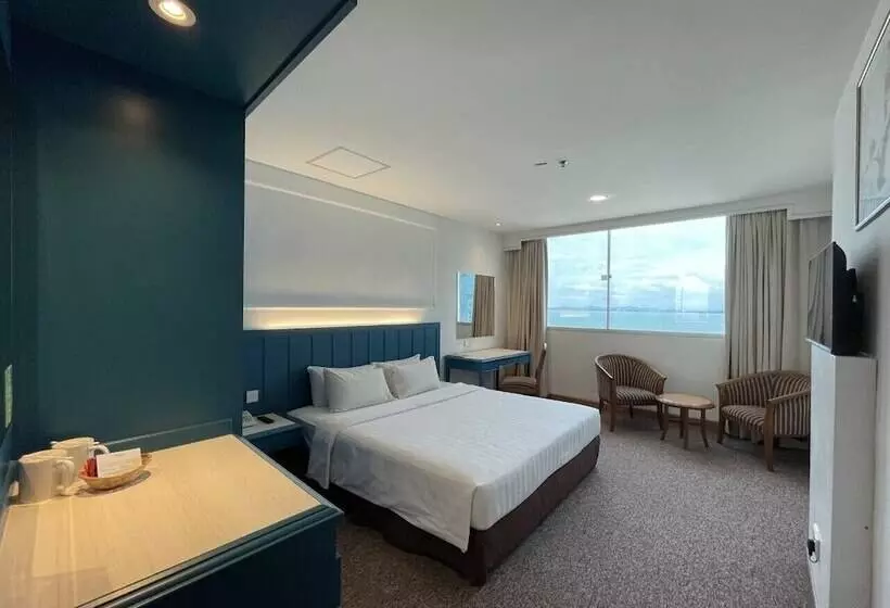 فندق Continental