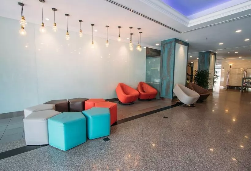 فندق Continental