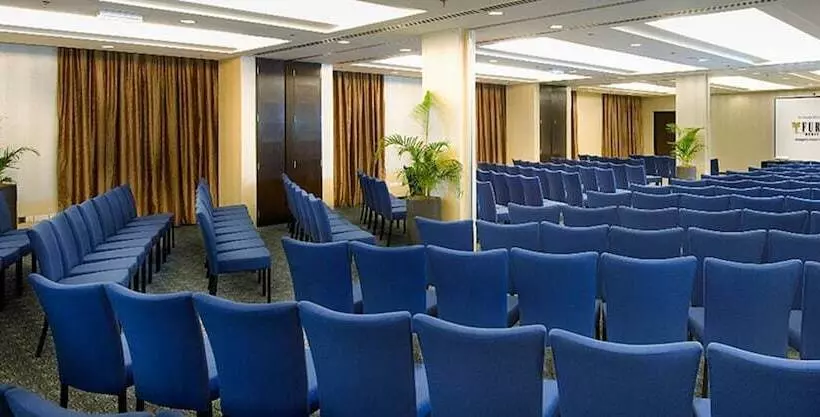 هتل Furama Bukit Bintang