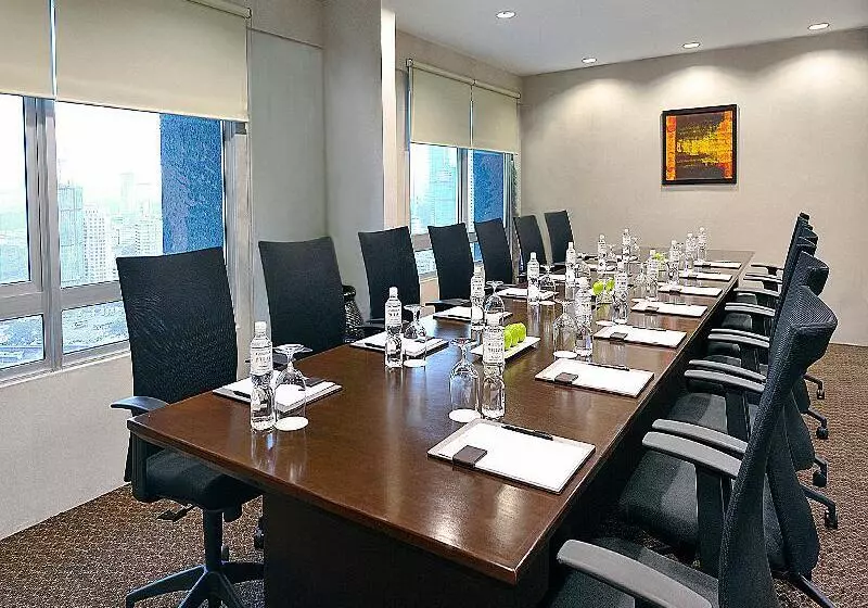 هتل Furama Bukit Bintang