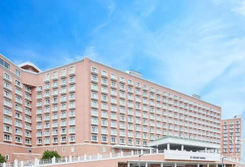 Отель Grand Nikko Tokyo Bay Maihama