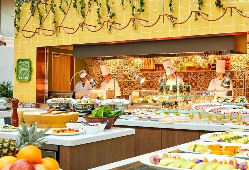 Отель Grand Nikko Tokyo Bay Maihama