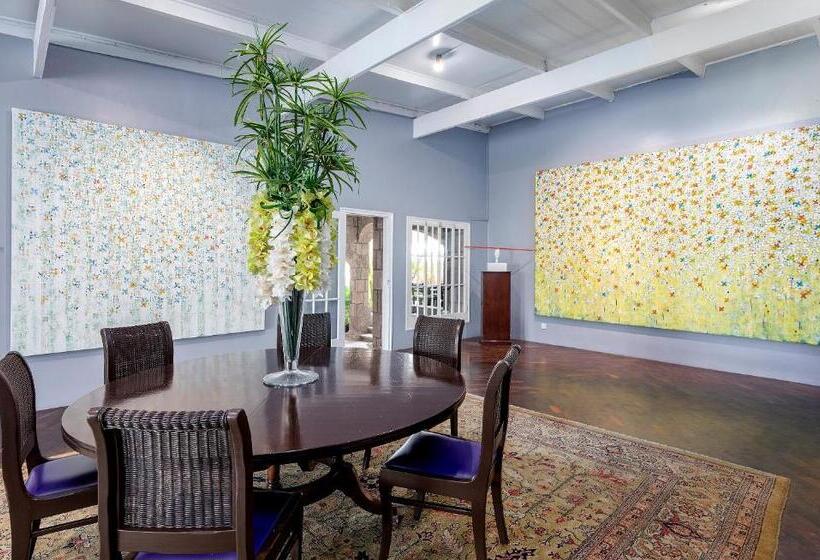 هتل Montpelier Plantation & Beach