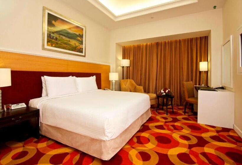 בית מלון כפרי Perdana Kota Bharu