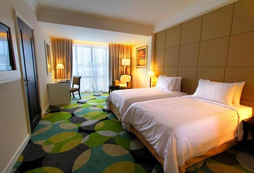 בית מלון כפרי Perdana Kota Bharu