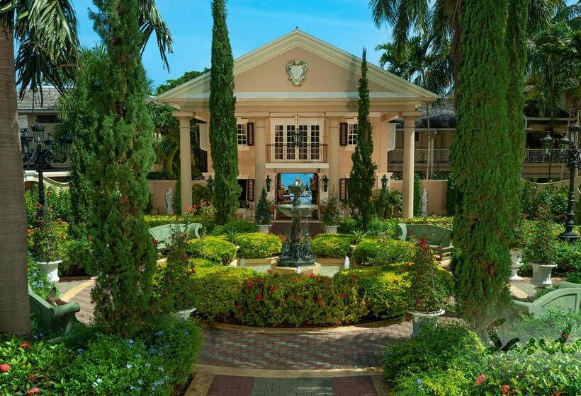 هتل Sandals Royal Plantation All Inclusive   Couples Only