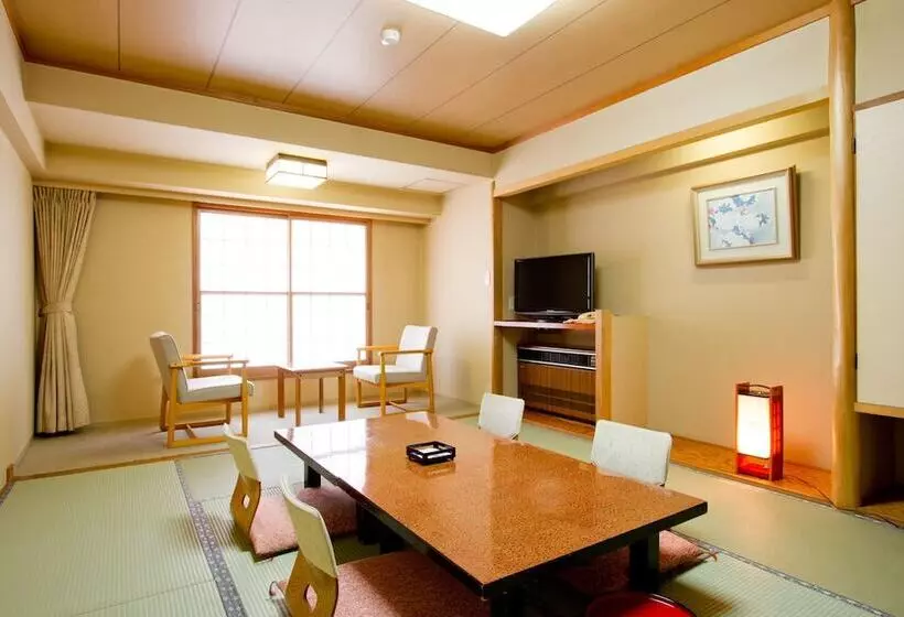 Hotel Yuzawa New Otani