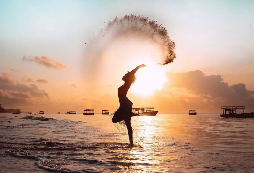 Sarova Whitesands Beach Resort & Spa