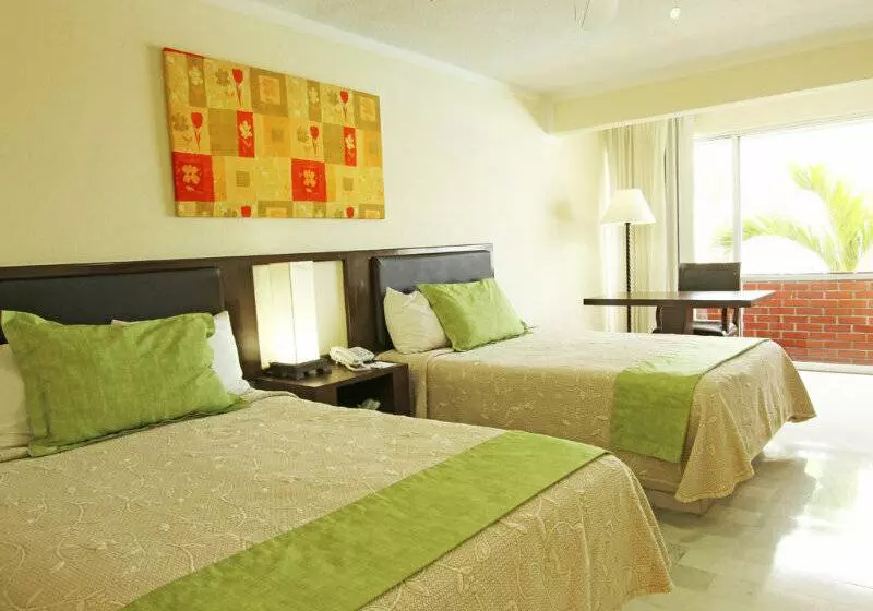 ホテル Aguamarina