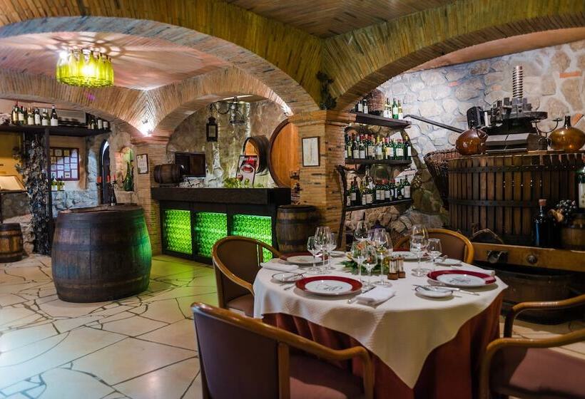 ホテル Hôtel Colbert   Spa & Casino