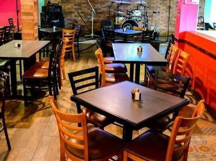 ホテル Colonial Ciudad Juarez