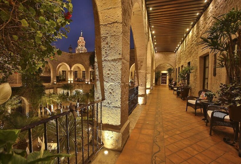 فندق De La Soledad