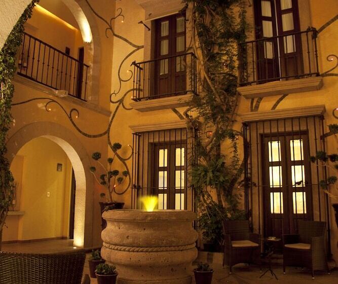 فندق De La Soledad