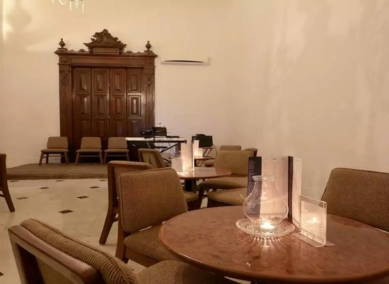 ホテル Mision Merida Panamericana