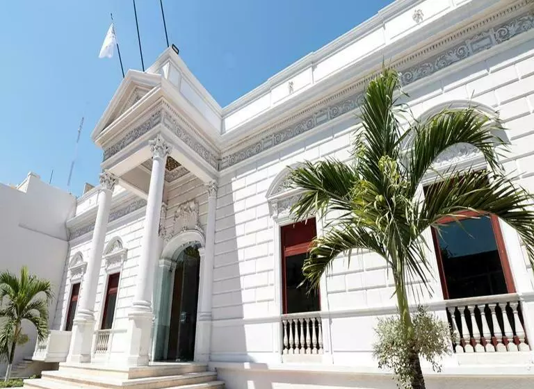 ホテル Mision Merida Panamericana