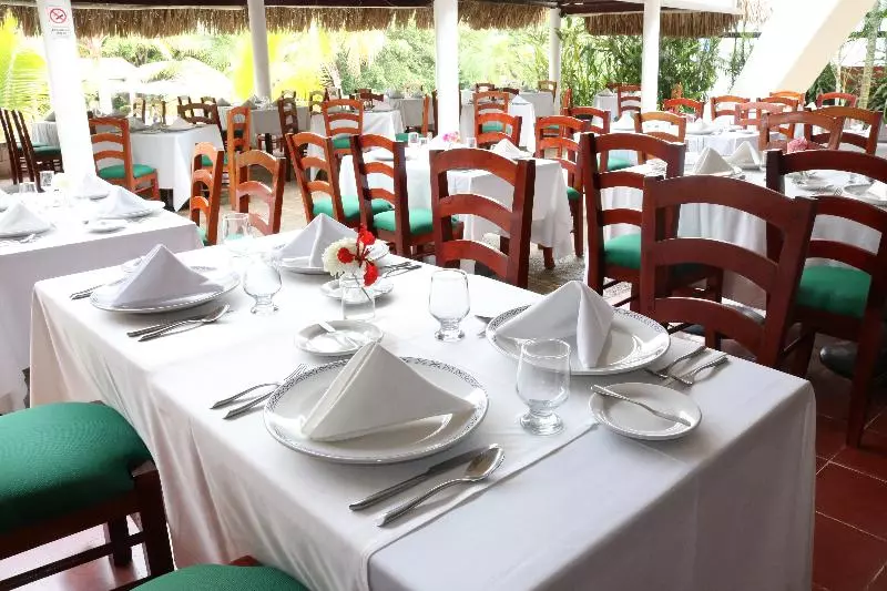 Hotel Mision Palenque