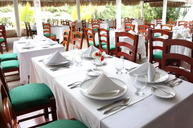 Hotel Mision Palenque