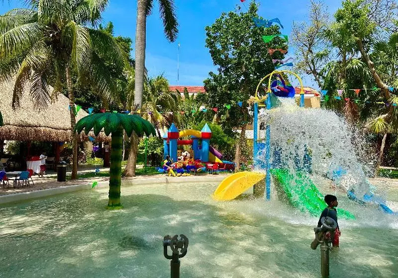 בית מלון כפרי Plaza Caribe