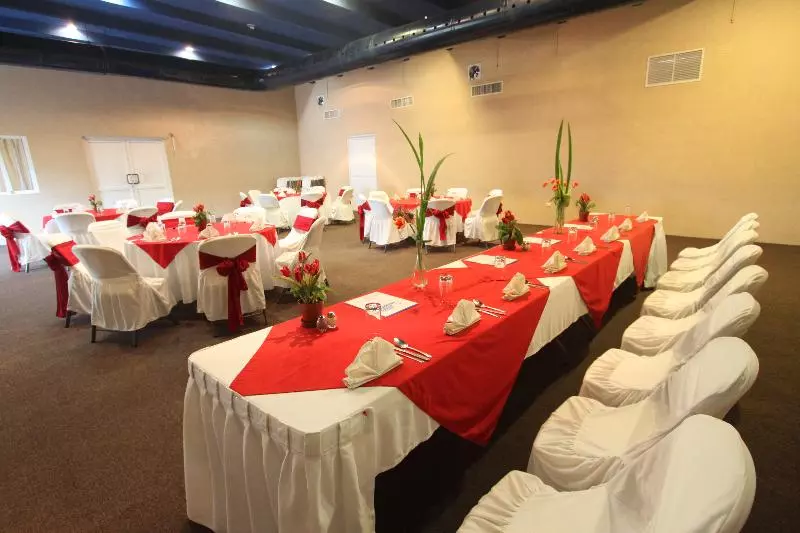 בית מלון כפרי Plaza Caribe