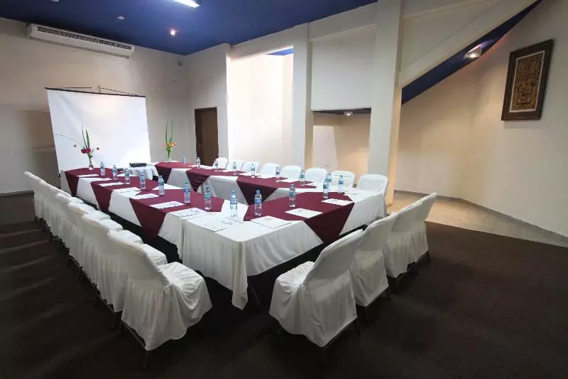 בית מלון כפרי Plaza Caribe