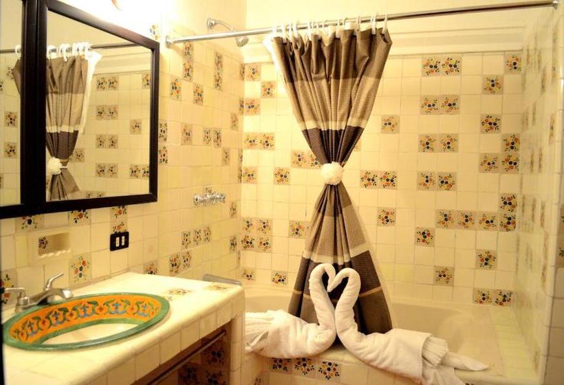 هتل Posada De La Aldea