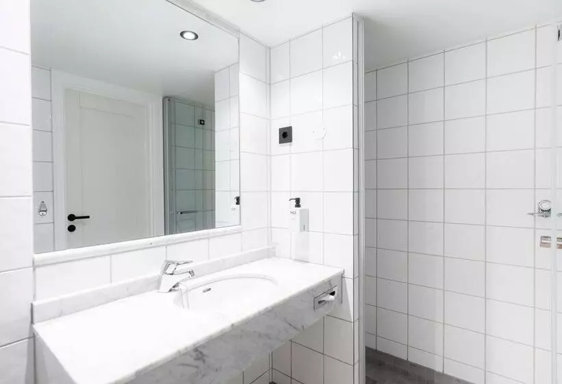 فندق Scandic Oslo City