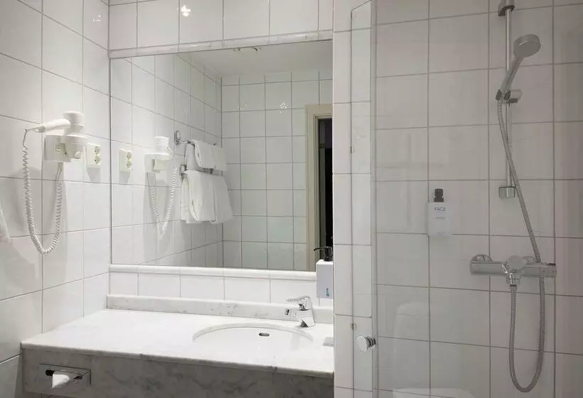 فندق Scandic Oslo City