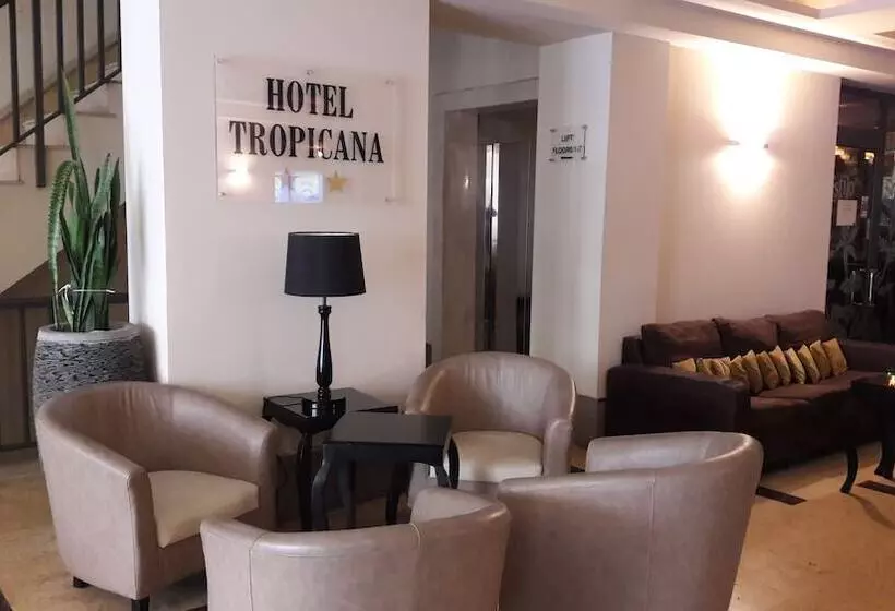 هتل Tropicana