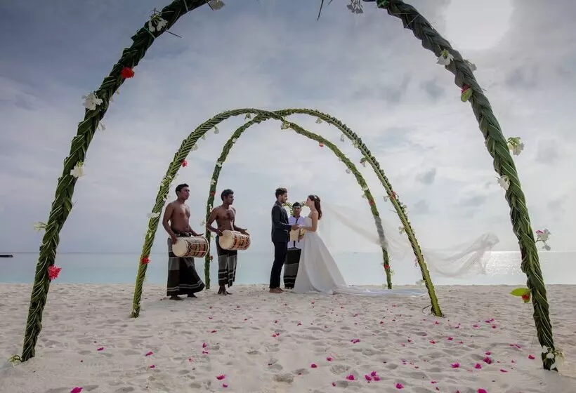 Veligandu Maldives Resort Island