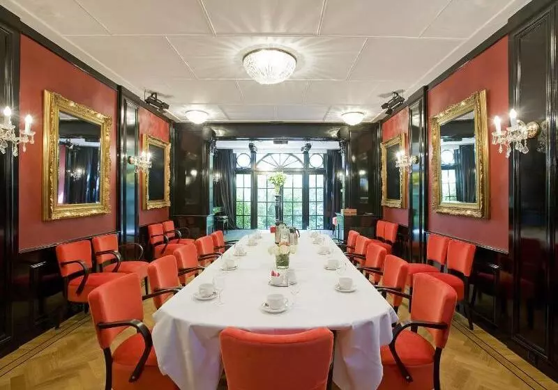 호텔 Apollofirst Boutique