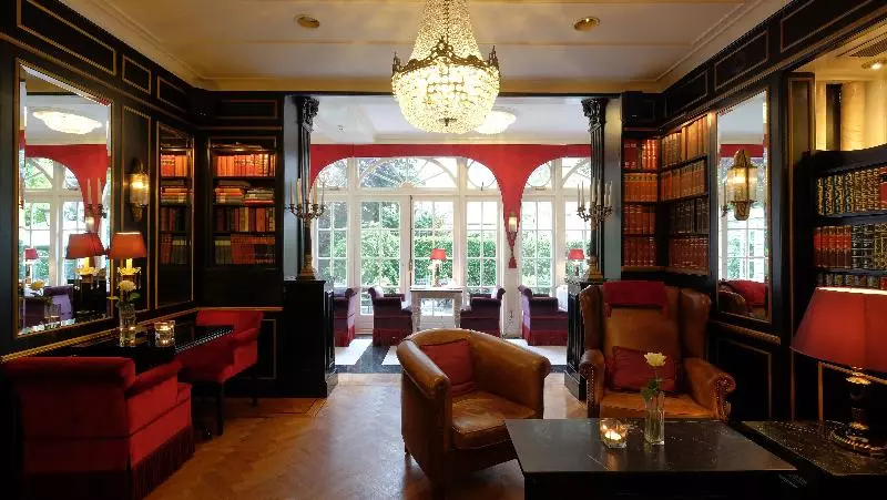 호텔 Apollofirst Boutique