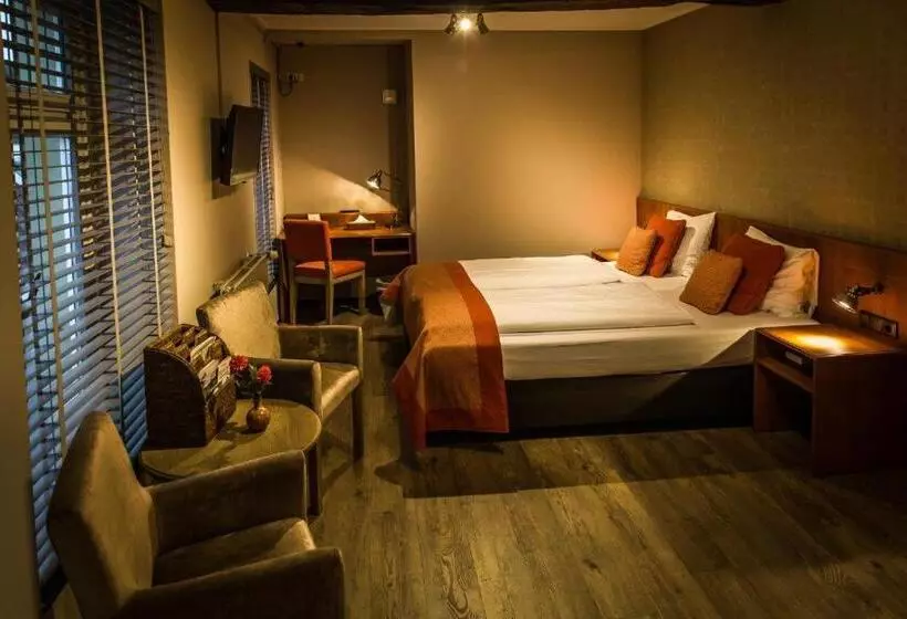 בית מלון כפרי De Limbourg