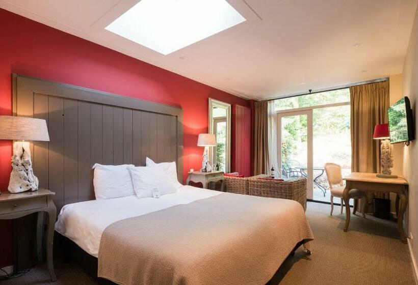 فندق Dennenheuvel