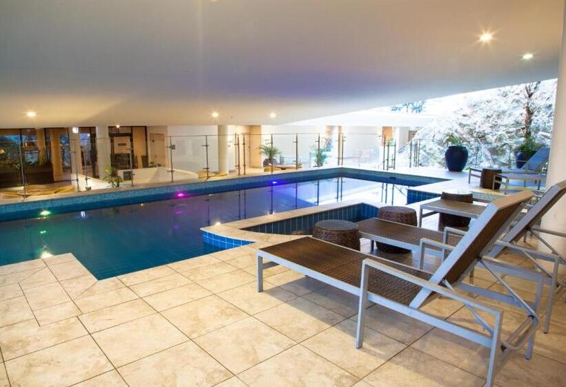 Ela Beach Hotel & Apartments